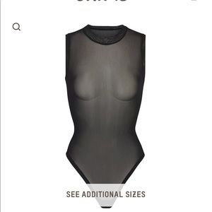 NWT SKIMS SUMMER MESH MOCK NECK BODYSUIT L